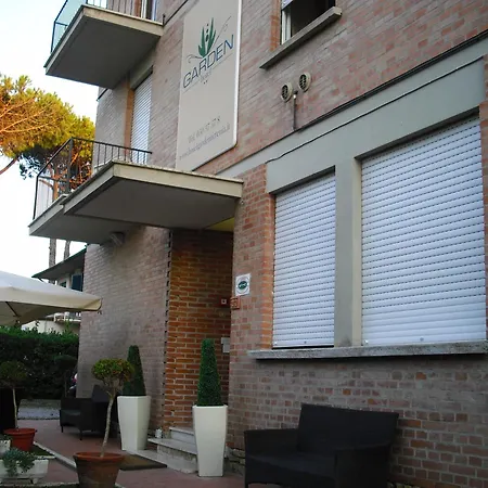 Garden 2*