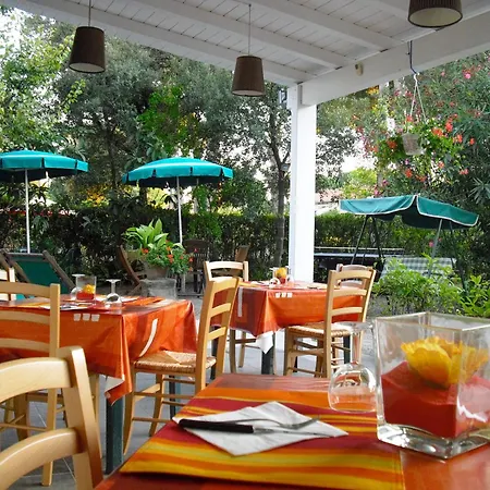 Garden 2*